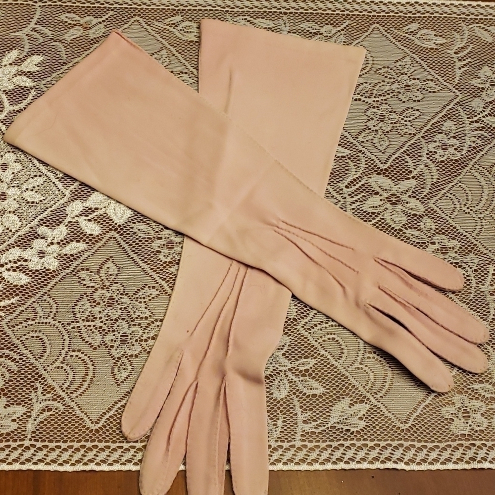 Vintage Stretch Nylon Pink Gloves 7"  Unbranded